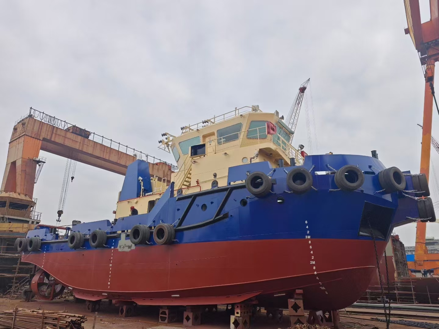 出售2200马力普通拖轮